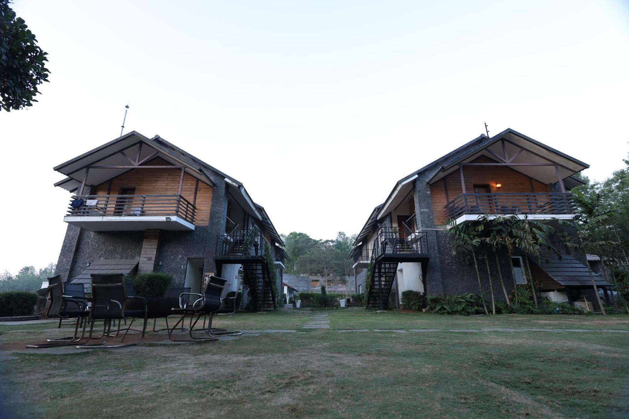 Queens Hotel -Yellow Lake Resorts &Spa -Yercaud Exterior photo